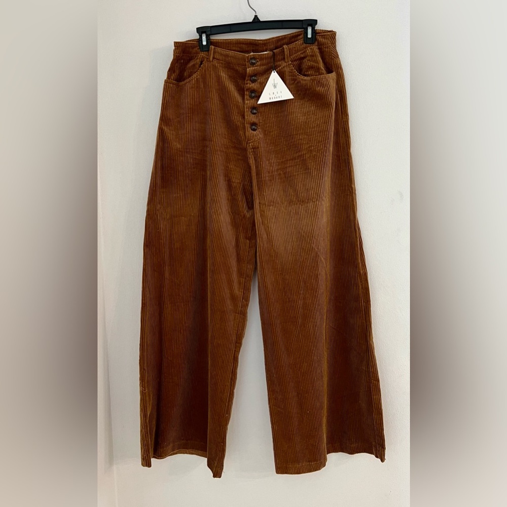 Lost + Wander Brand - Size Large - New